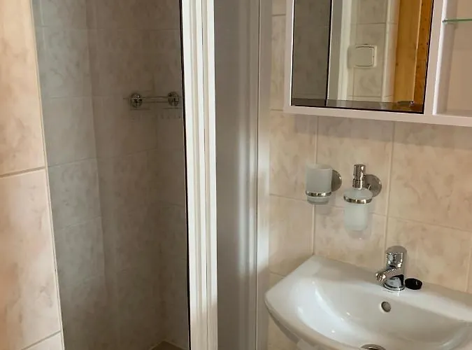 Penzion A Restaurace Vyhlídka 3*